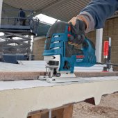 Scie sauteuse 780W GST 150 BCE avec L-Boxx - BOSCH