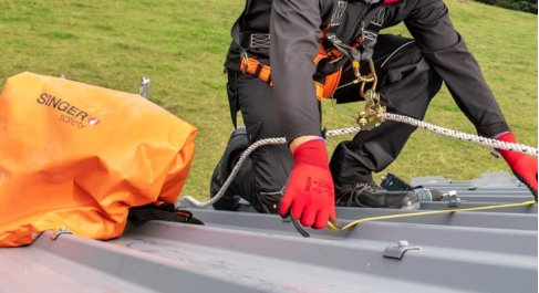 Harnais et équipements antichute pour travaux en hauteur